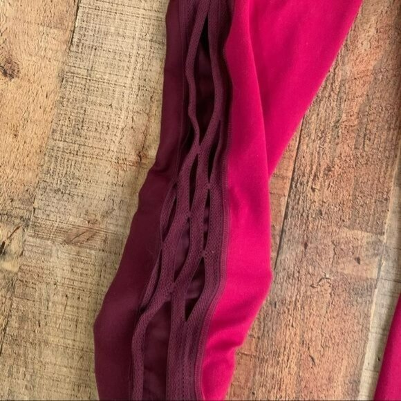 Fabletics mid-rise powerhold colorblock, burgundy - Picture 8 of 12